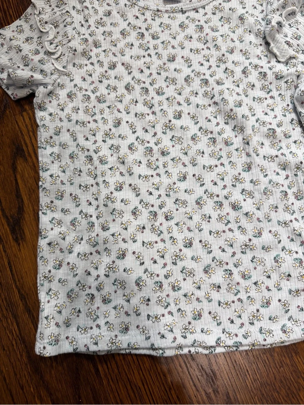Old Navy White Floral Ruffle Sleeve Girls' Tee, 5T